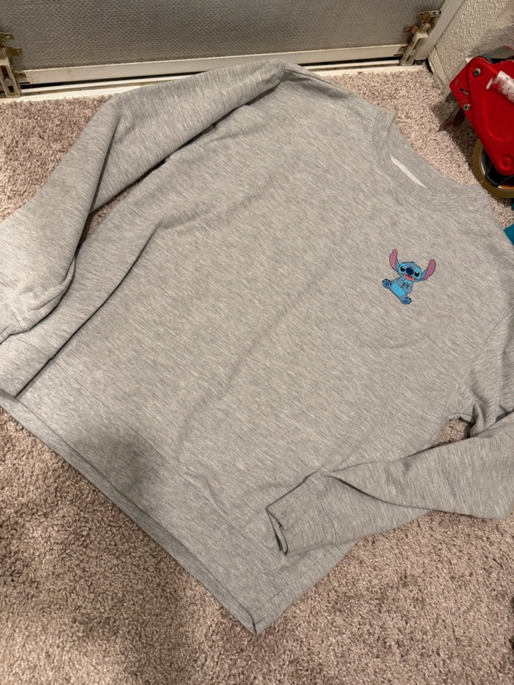 Light Gray Crewneck Sweater with Stitch Character- size small
